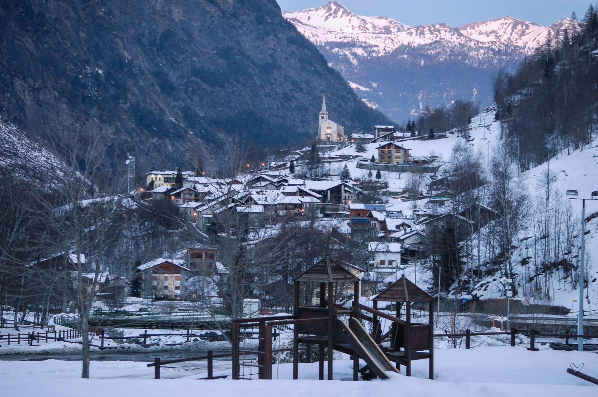 Case Gran Paradiso Rhemes Saint Georges Exterior photo